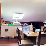 Homestay Castro-Urdiales Desayuno Incluido Garaje, La Playa Cerca *