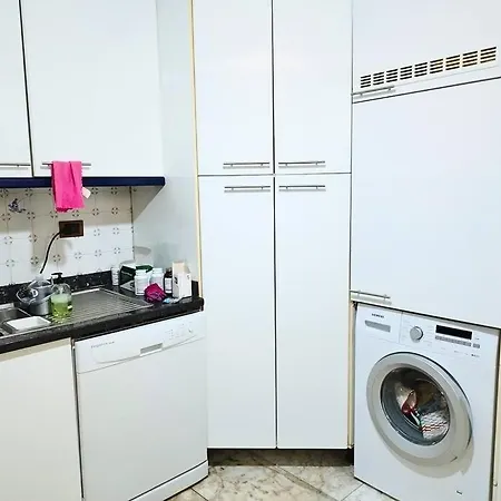 Castro-Urdiales Desayuno Incluido Garaje, La Playa Cerca 홈스테이