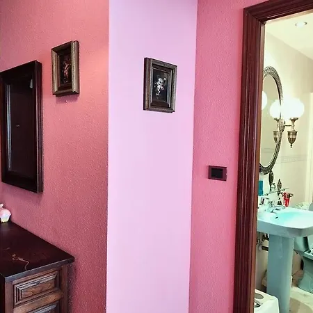 Δωμάτια σε οικογενειακή κατοικία Castro-Urdiales Desayuno Incluido Garaje, La Playa Cerca Castro Urdiales