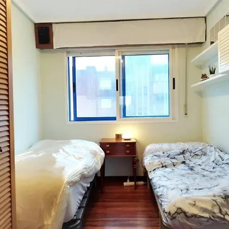 Δωμάτια σε οικογενειακή κατοικία Castro-Urdiales Desayuno Incluido Garaje, La Playa Cerca Castro Urdiales